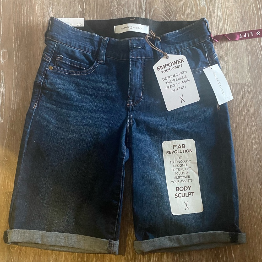 Vintage American body scult Bermuda Shorts